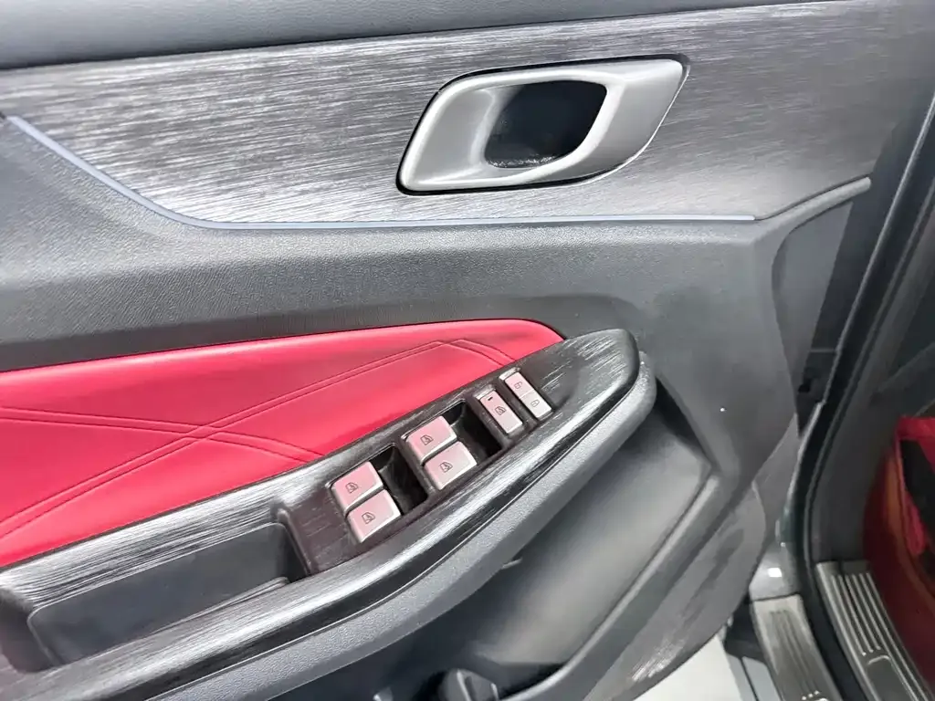 Changan CS55PLUS — фото 10