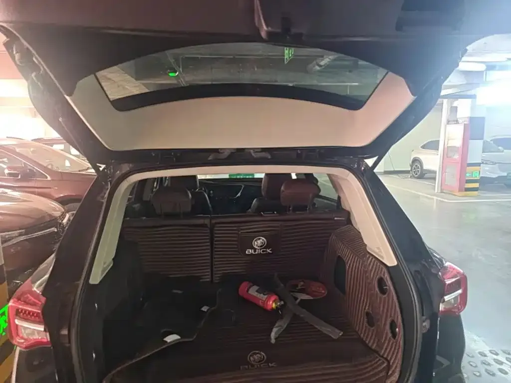 Buick Envision Plus — фото 5
