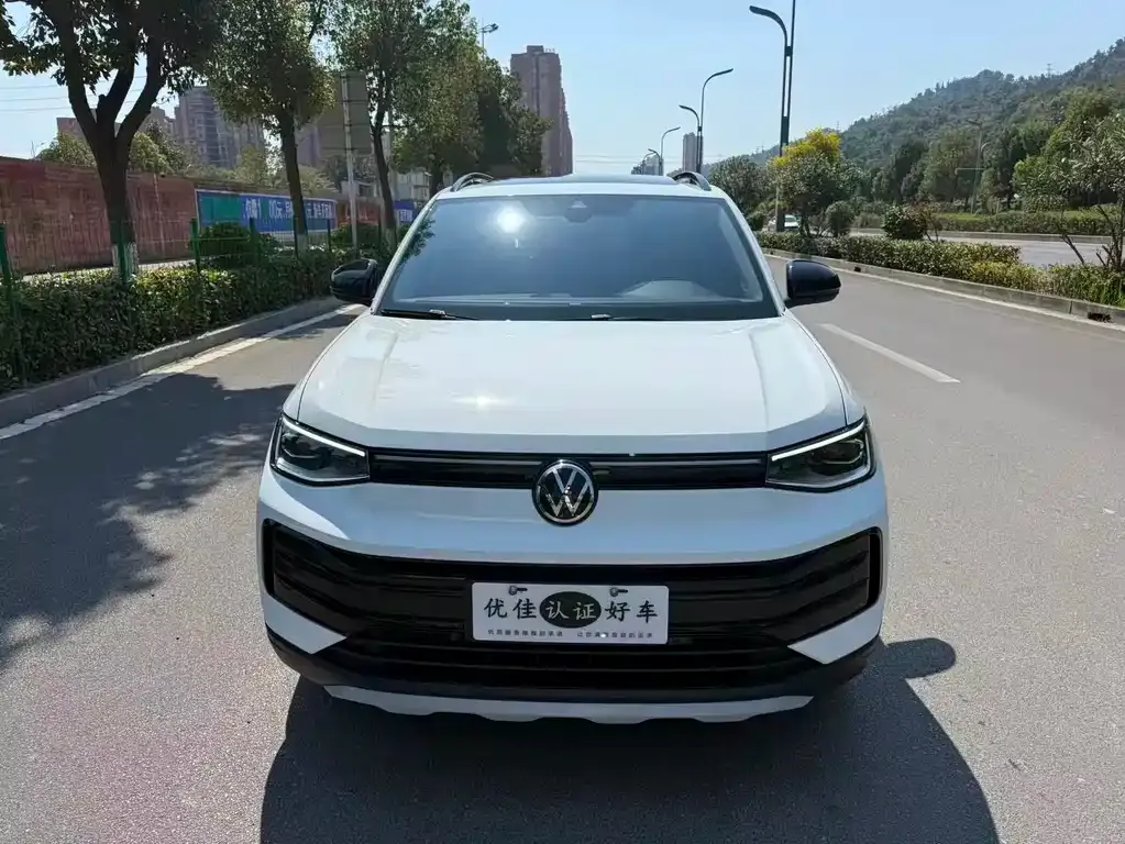 Volkswagen Tharu — фото 7