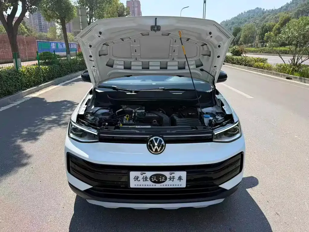 Volkswagen Tharu — фото 6