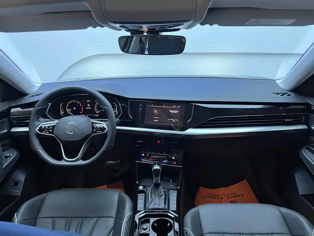 Volkswagen Passat — фото 6