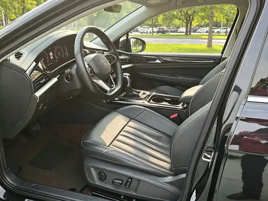 Volkswagen Passat — фото 4