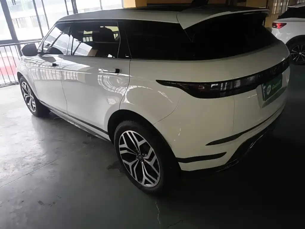 Land Rover Evoque — фото 9