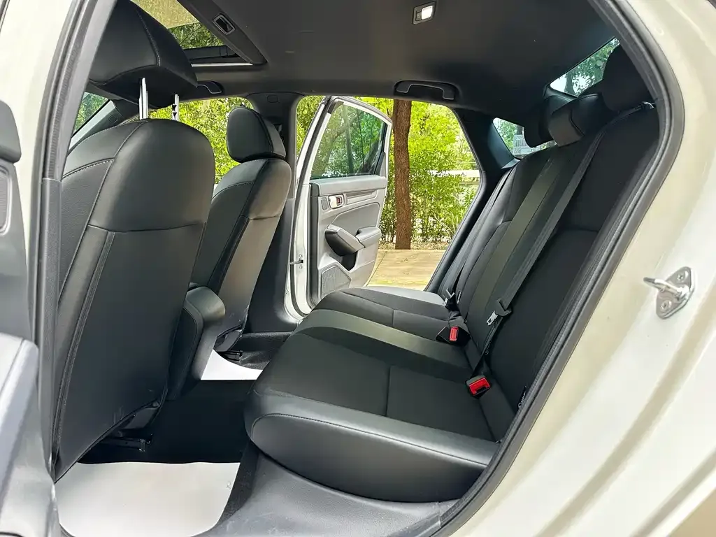 Honda Civic — фото 4