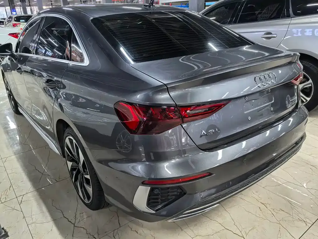 Audi A3 — фото 2