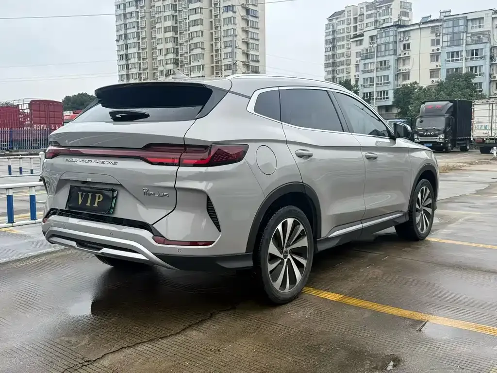 BYD PLUS New Energy — фото 6