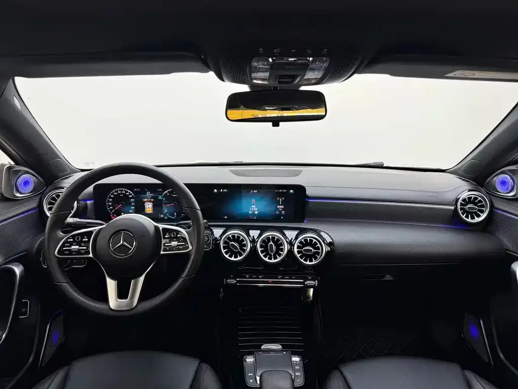 Mercedes-Benz A-Class — фото 6