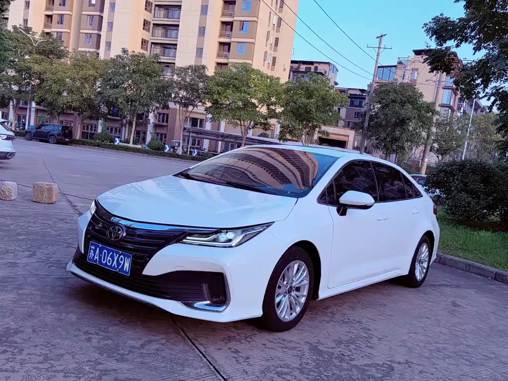 Toyota Allion — фото 1