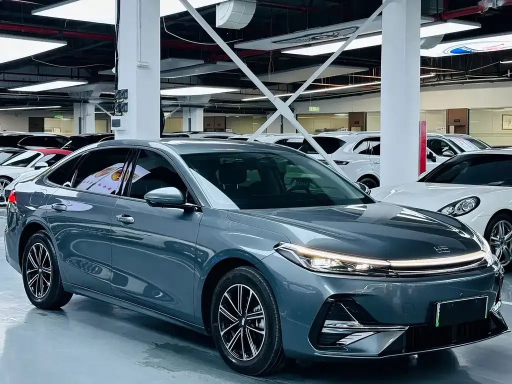 Geely Galaxy A7 EM — фото 9