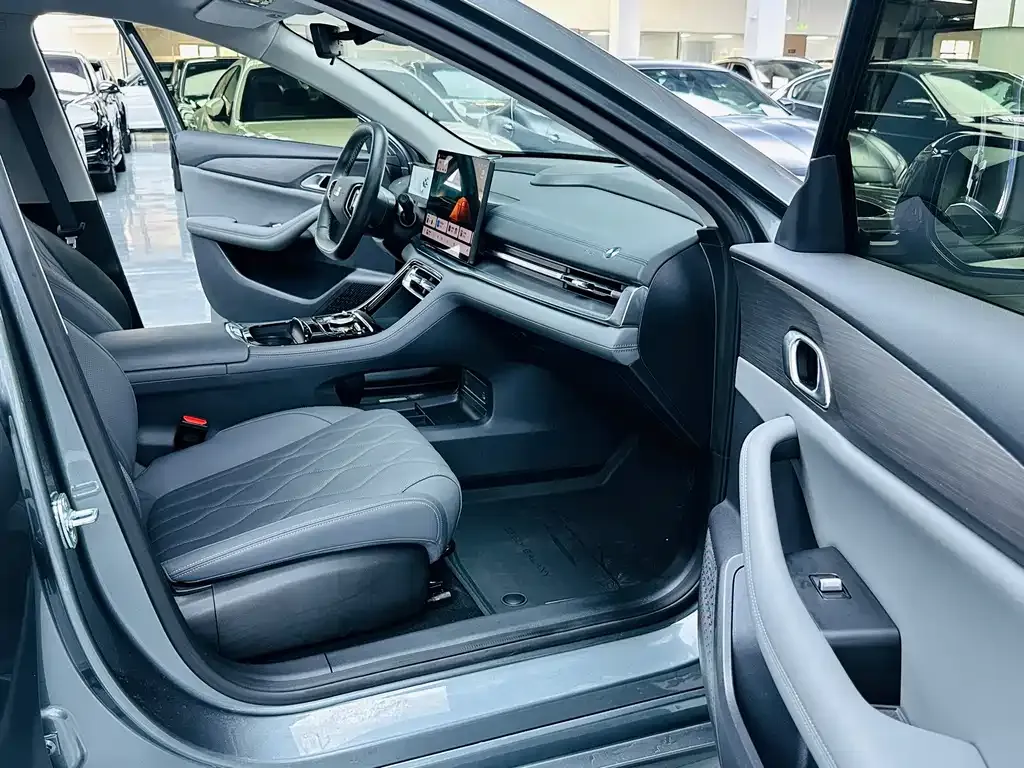 Geely Galaxy A7 EM — фото 8