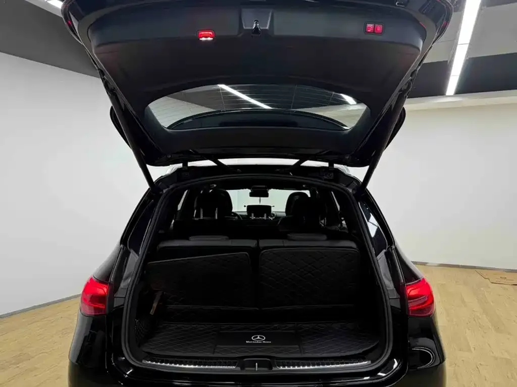 Mercedes-Benz GLC — фото 2
