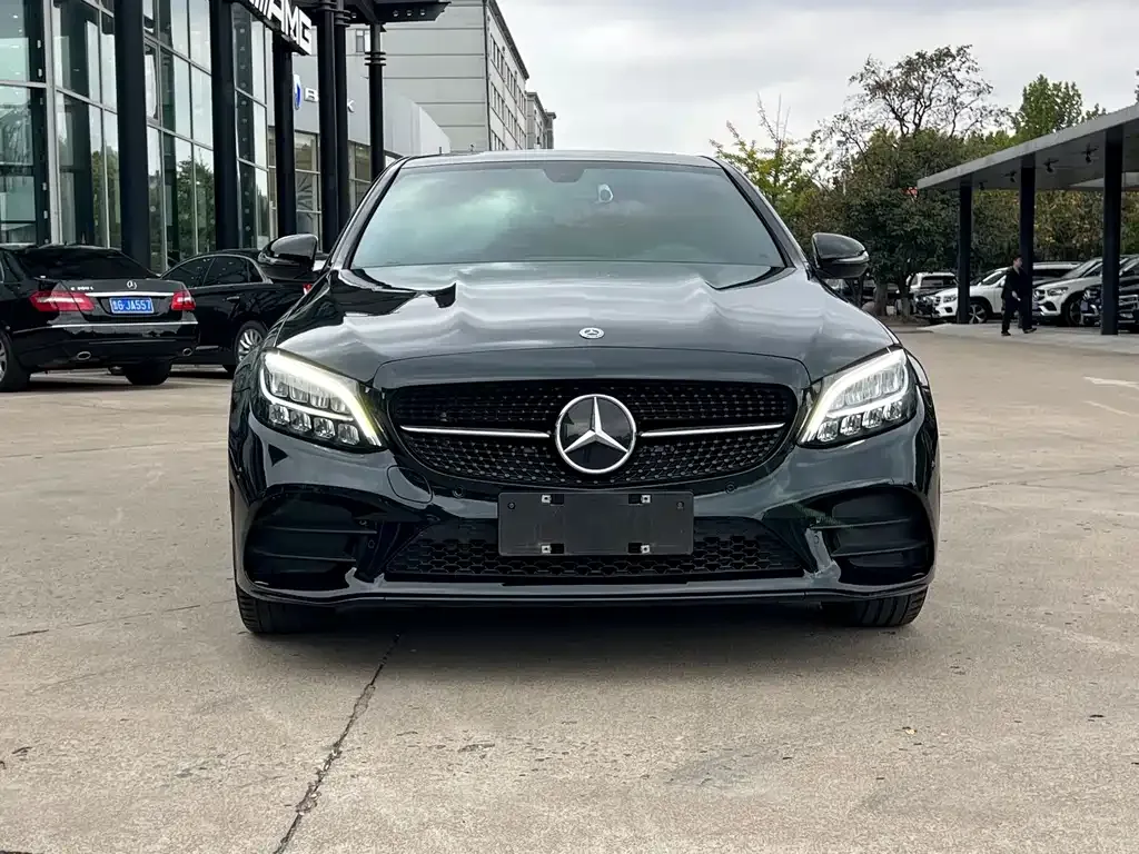 Mercedes-Benz C-Class — фото 10