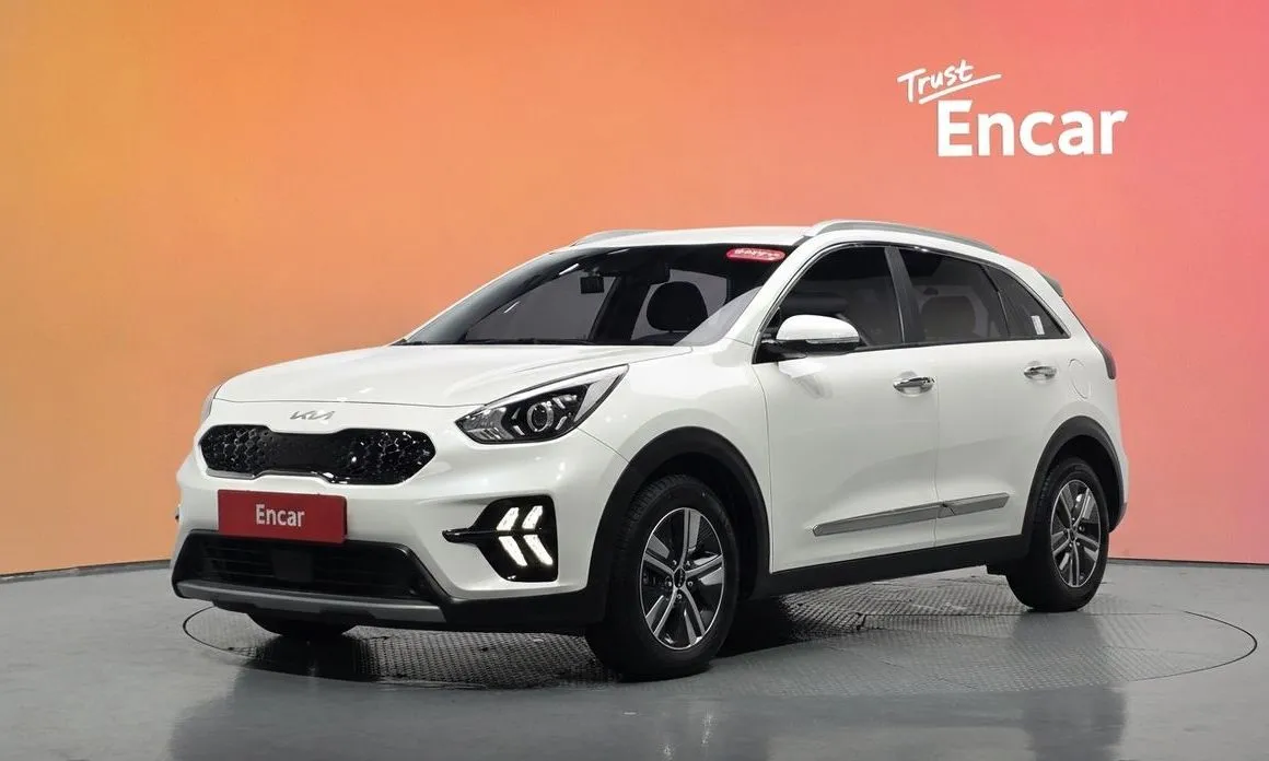 Kia Niro — фото 1