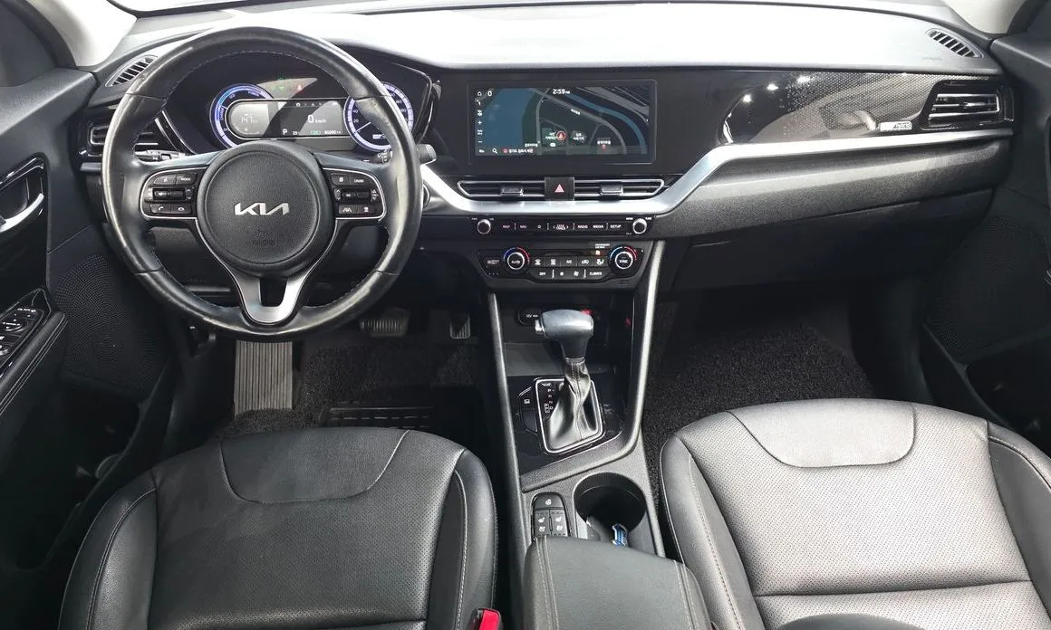 Kia Niro — фото 10