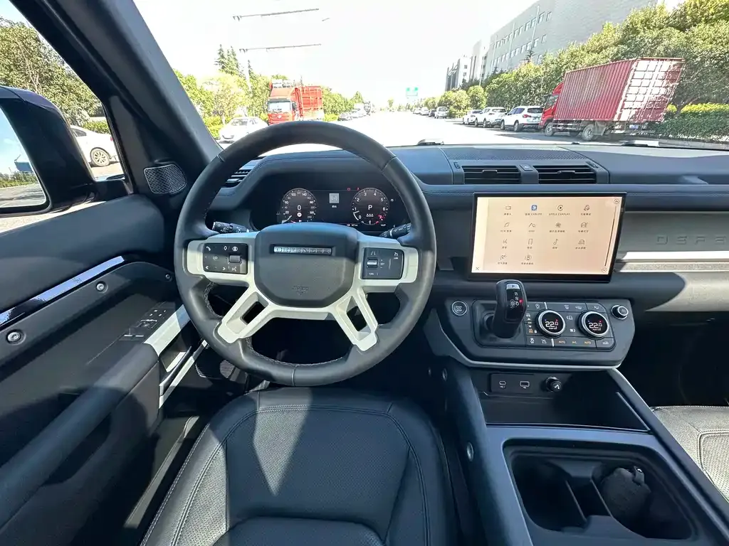 Land Rover Defender — фото 4
