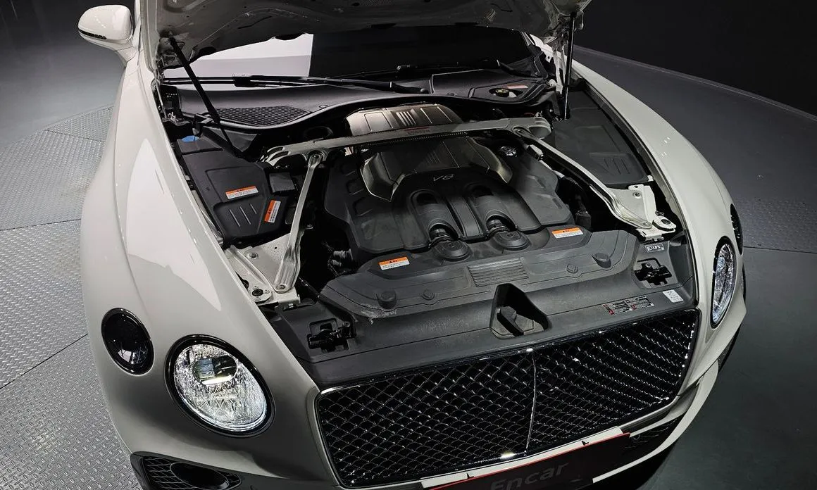 Bentley Continental — фото 8
