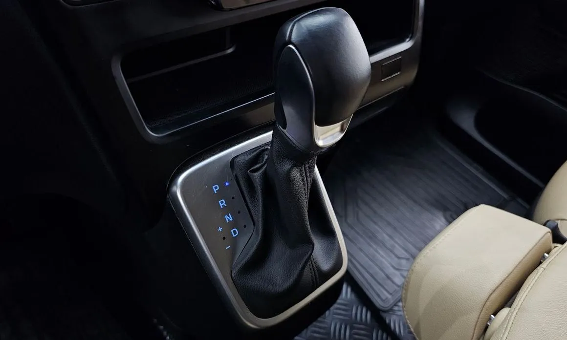 Hyundai Staria — фото 2