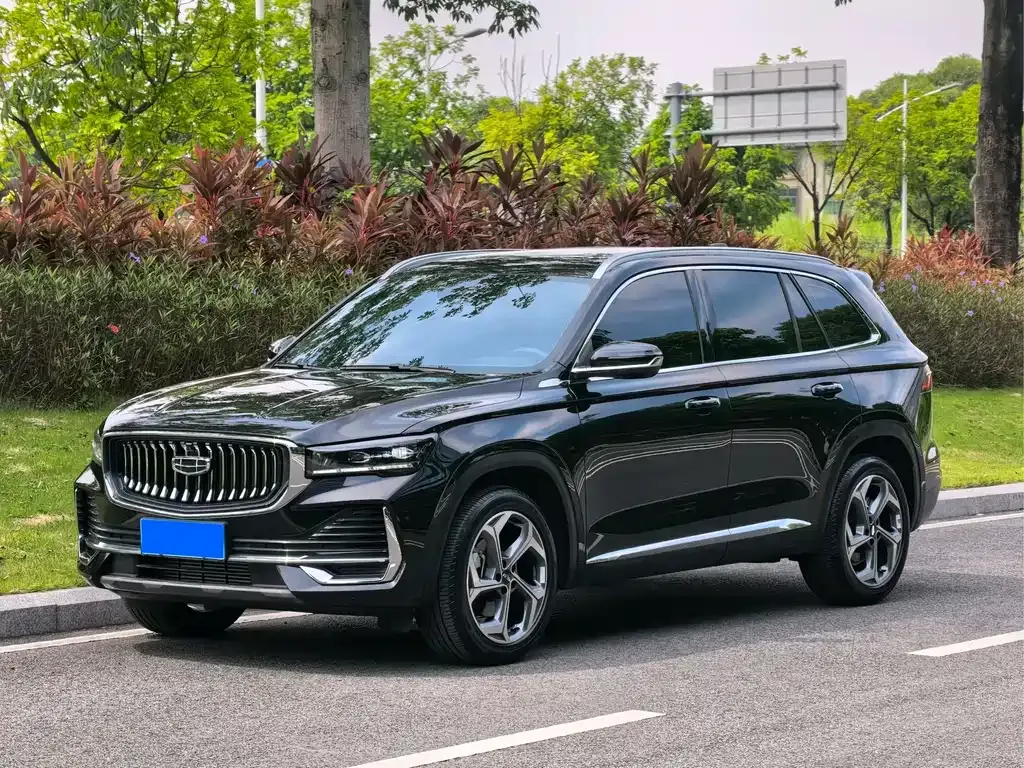 Geely Xingyue L — фото 1