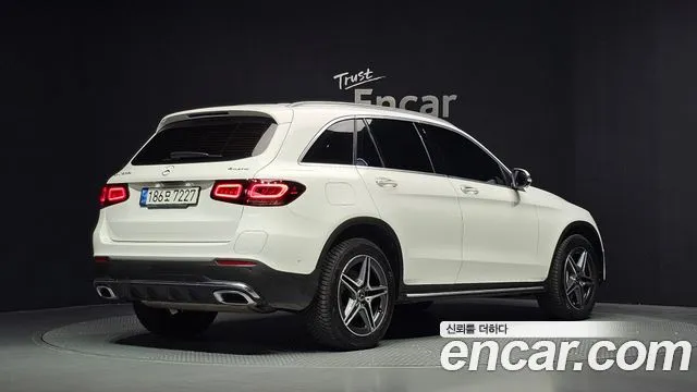 Mercedes-Benz GLC-Class — фото 10