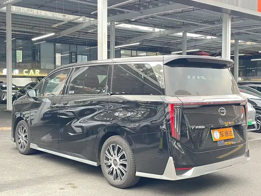 GAC Motor Trumpchi Xiangwang M8 — фото 7