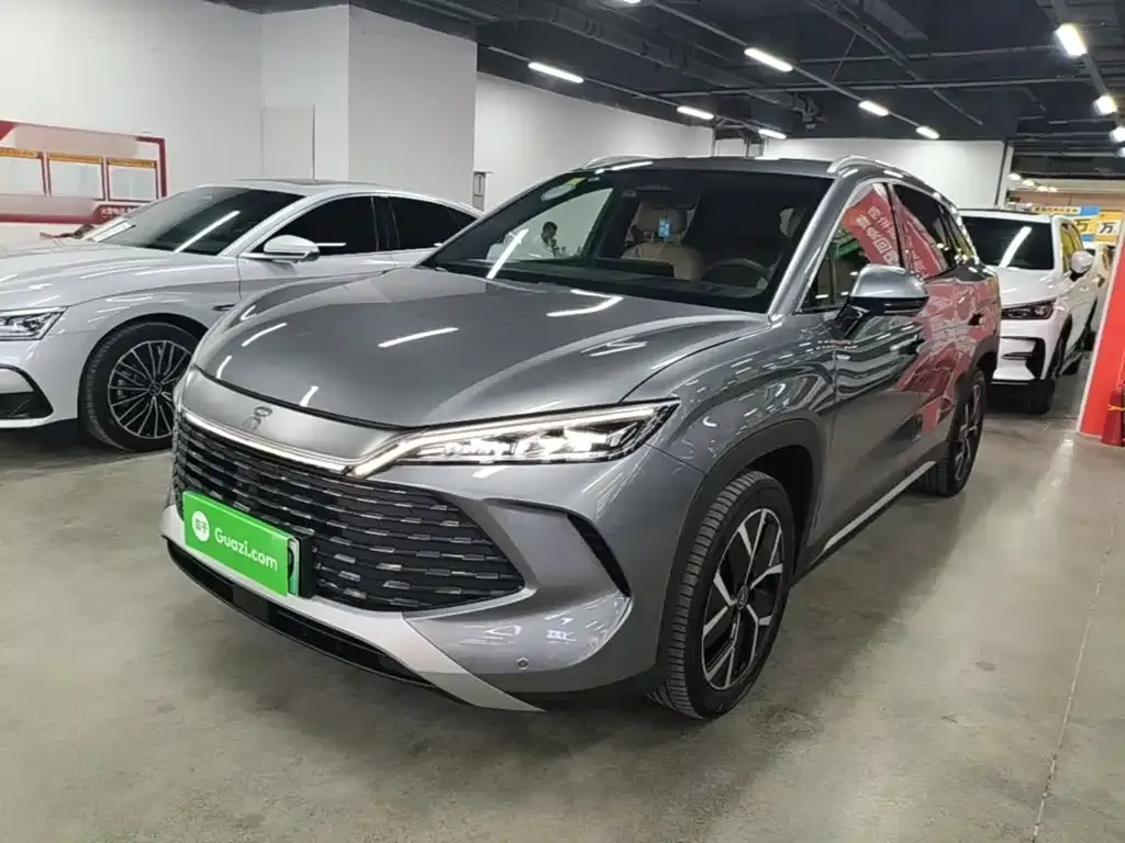 BYD L DM-i — фото 6