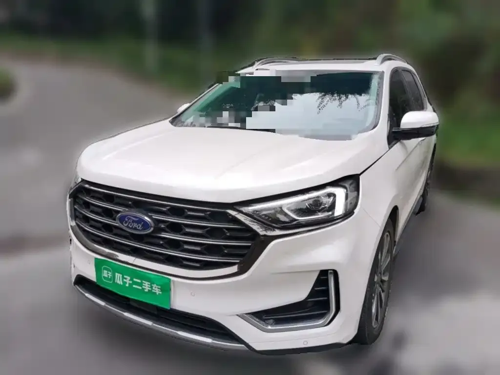 Ford Edge — фото 1