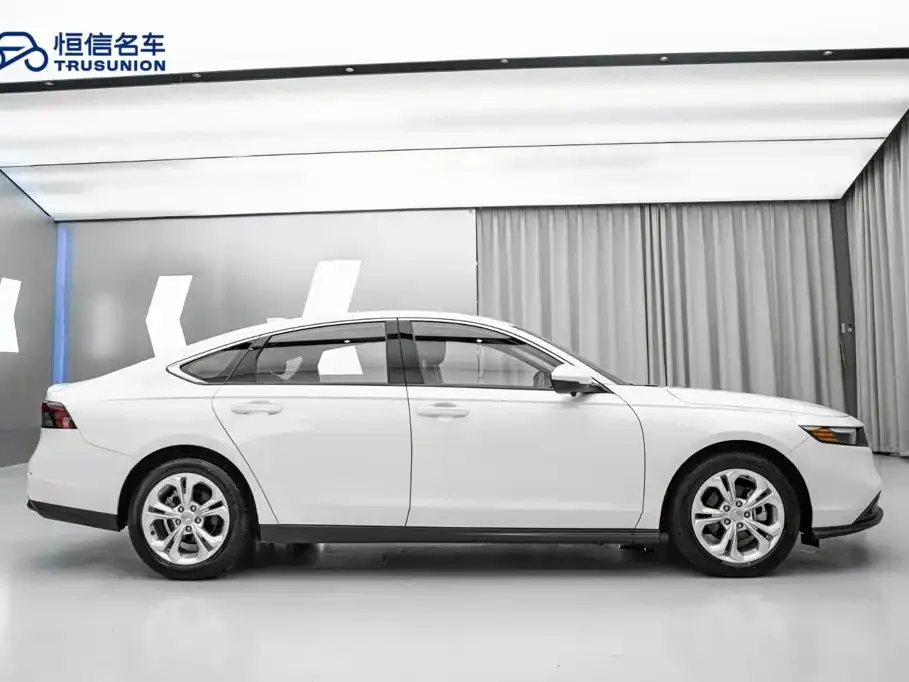 Honda Accord — фото 2