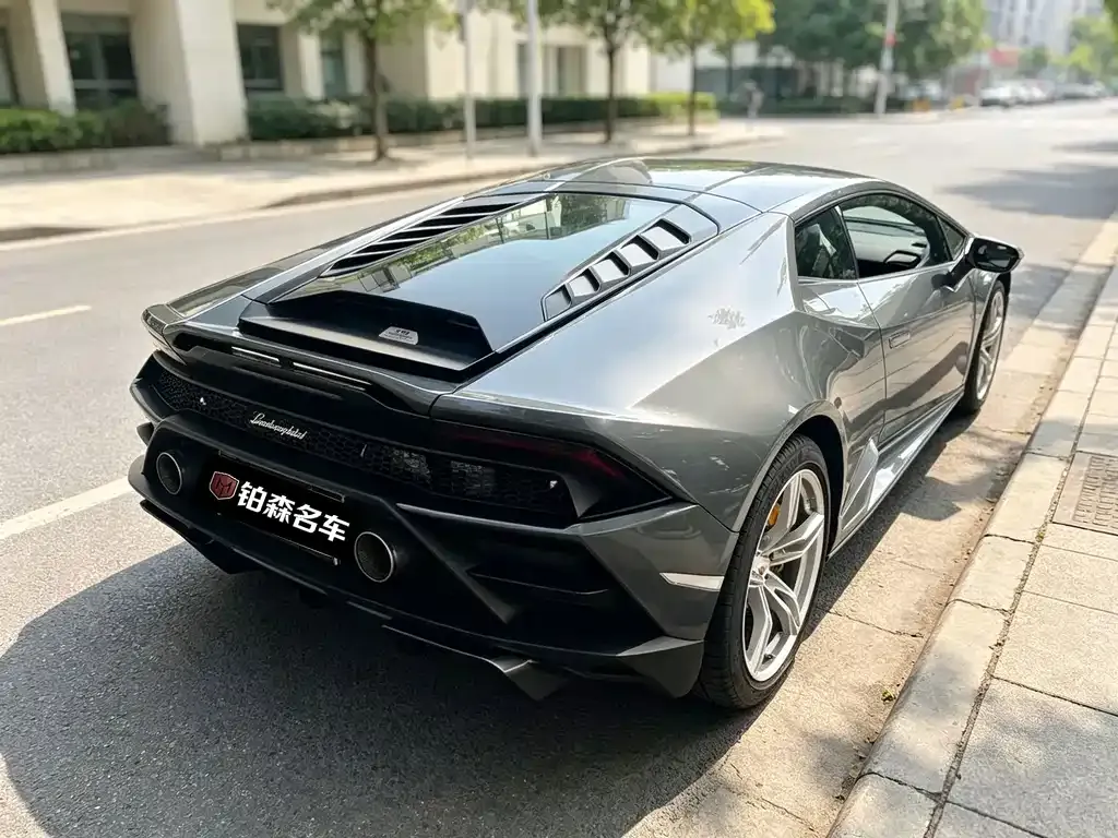 Lamborghini Huracan — фото 7