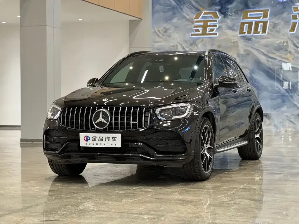 Mercedes-Benz GLC AMG — фото 1