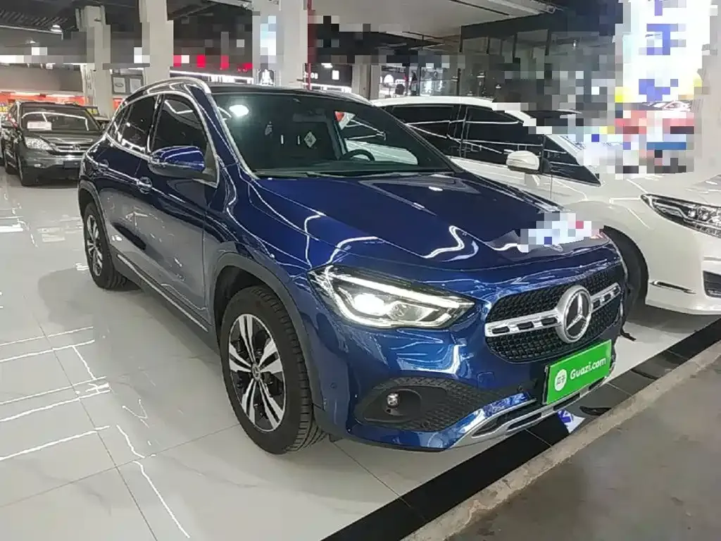 Mercedes-Benz GLA — фото 6