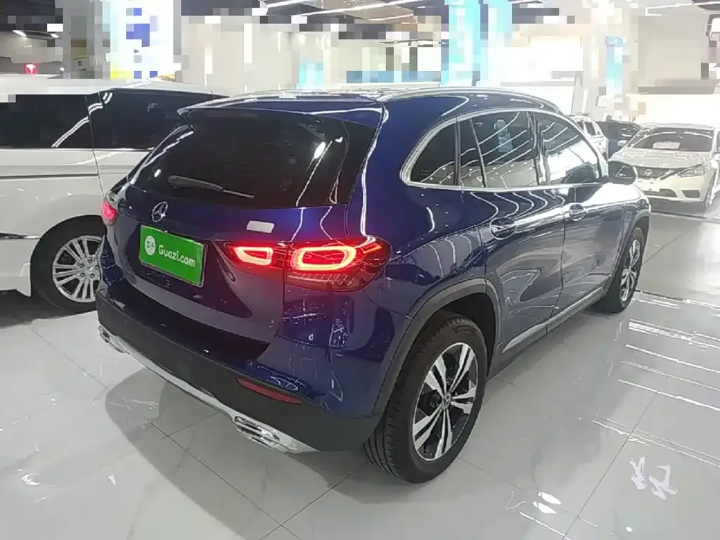 Mercedes-Benz GLA — фото 8