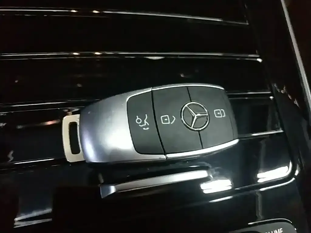 Mercedes-Benz GLA — фото 2