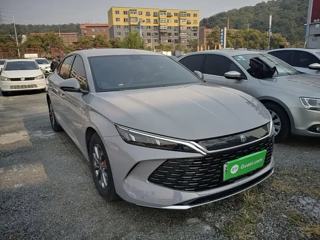 BYD Qin L — фото 9