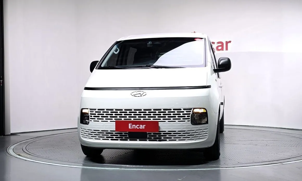 Hyundai Staria — фото 4