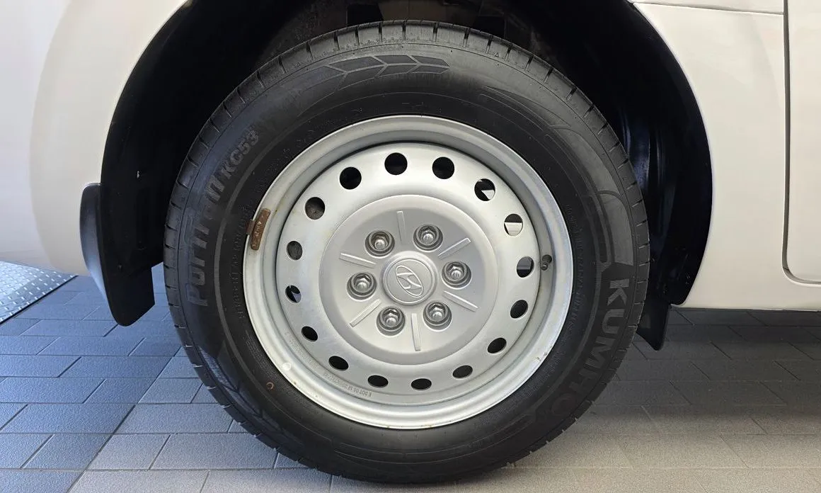Hyundai Staria — фото 10