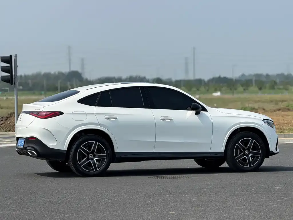 Mercedes-Benz GLC Coupe — фото 9