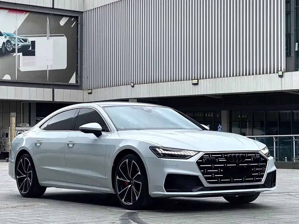 Audi A7L — фото 4