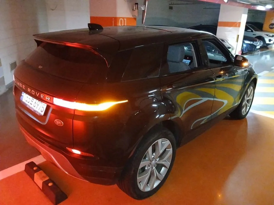 Land Rover Range Rover Evoque — фото 2