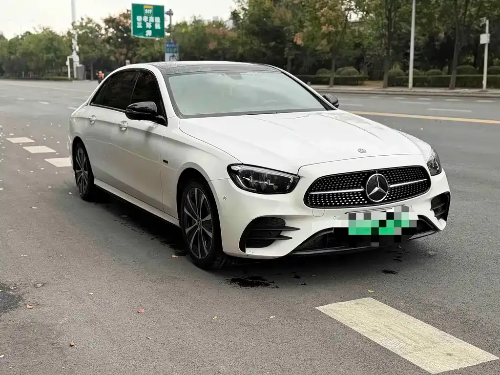 Mercedes-Benz E-Class New Energy — фото 2
