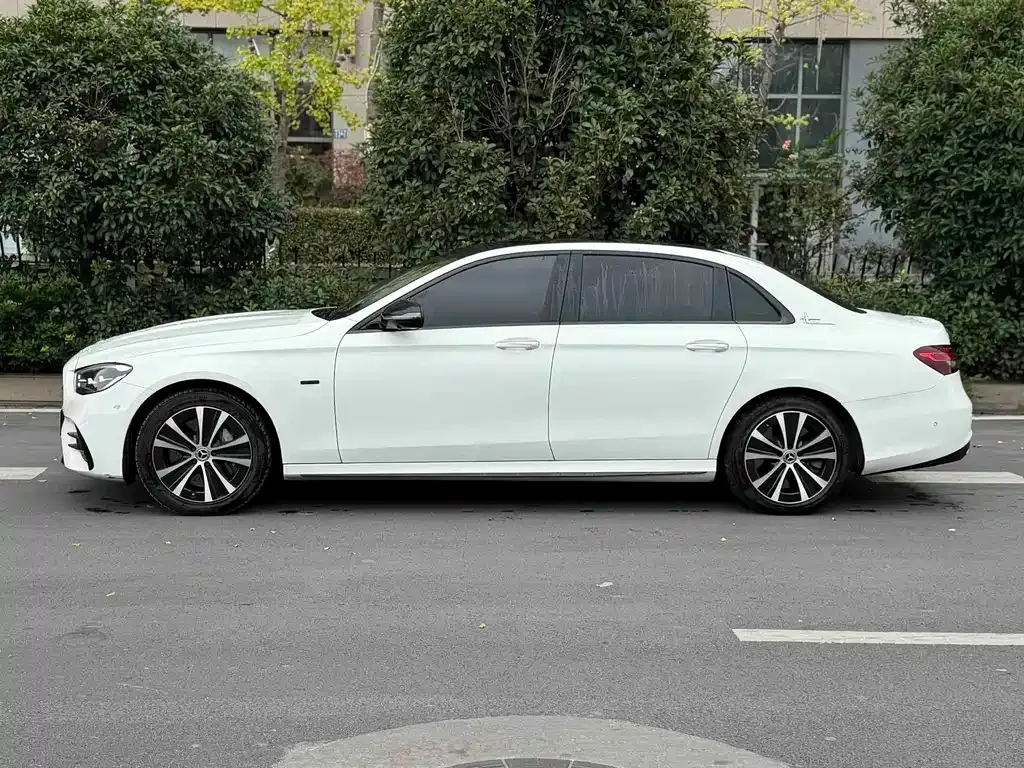 Mercedes-Benz E-Class New Energy — фото 6