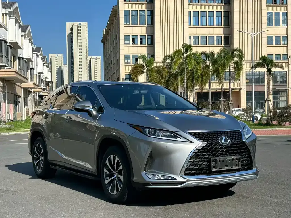 Lexus RX — фото 6
