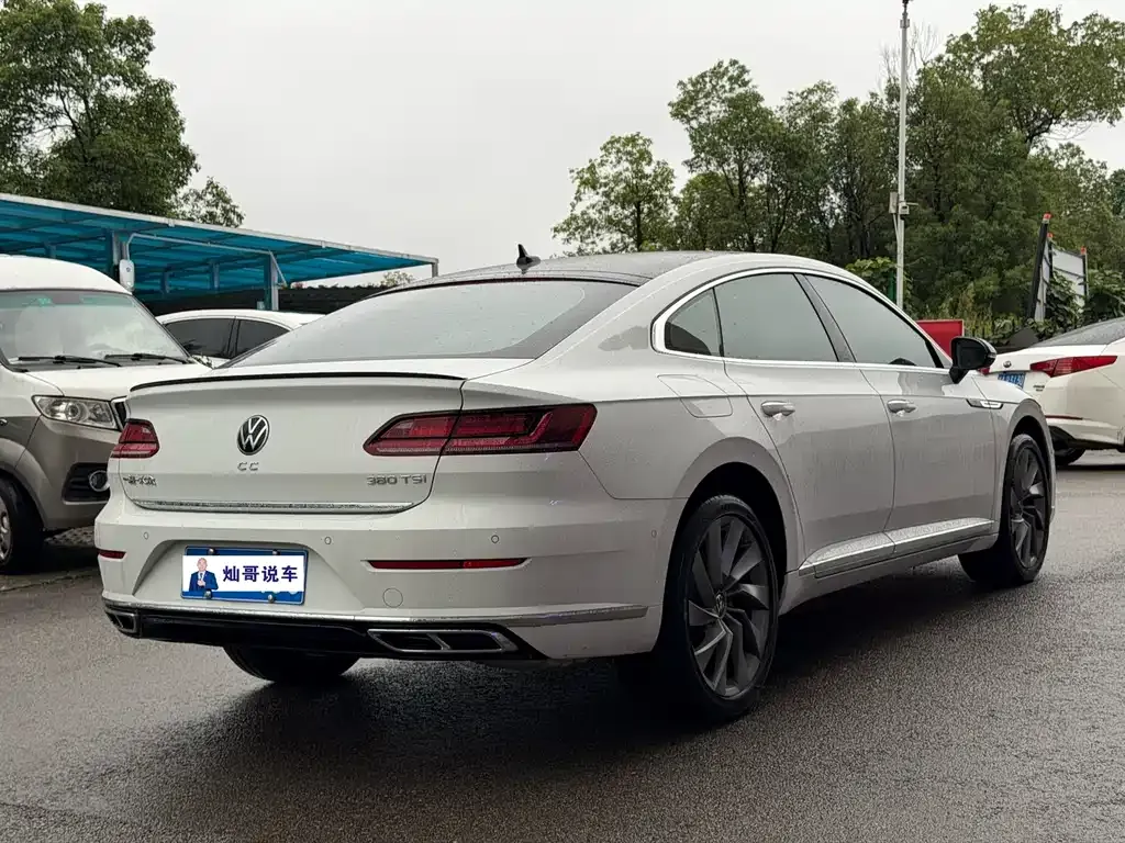 Volkswagen CC — фото 2