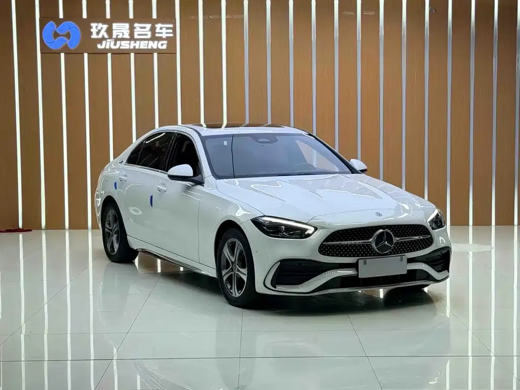 Mercedes-Benz C-Class — фото 10
