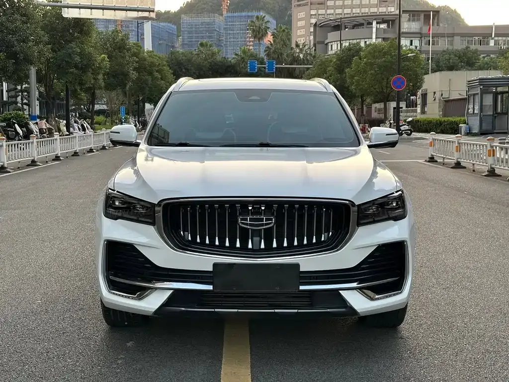 Geely Xingyue L — фото 6
