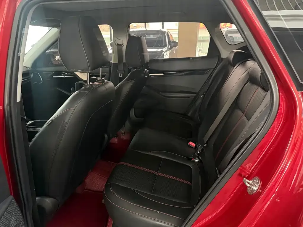 Kia KX3 — фото 10