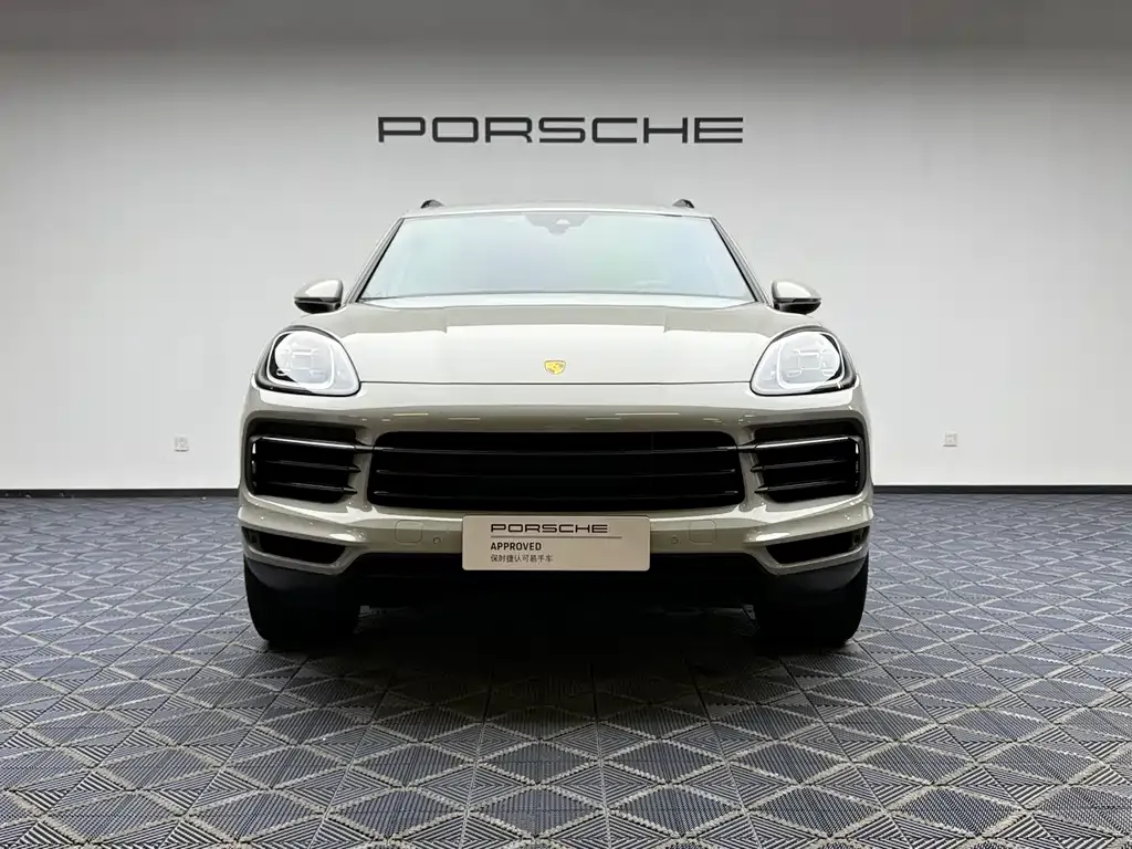 Porsche Cayenne Hybrid — фото 10
