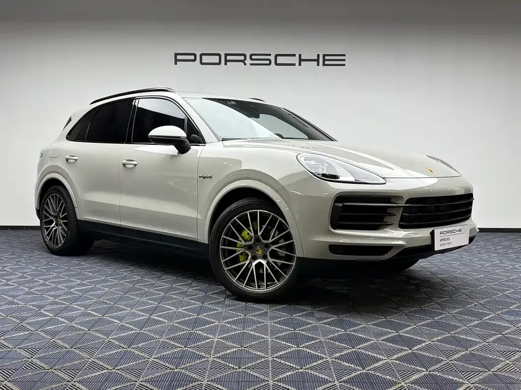 Porsche Cayenne Hybrid — фото 8