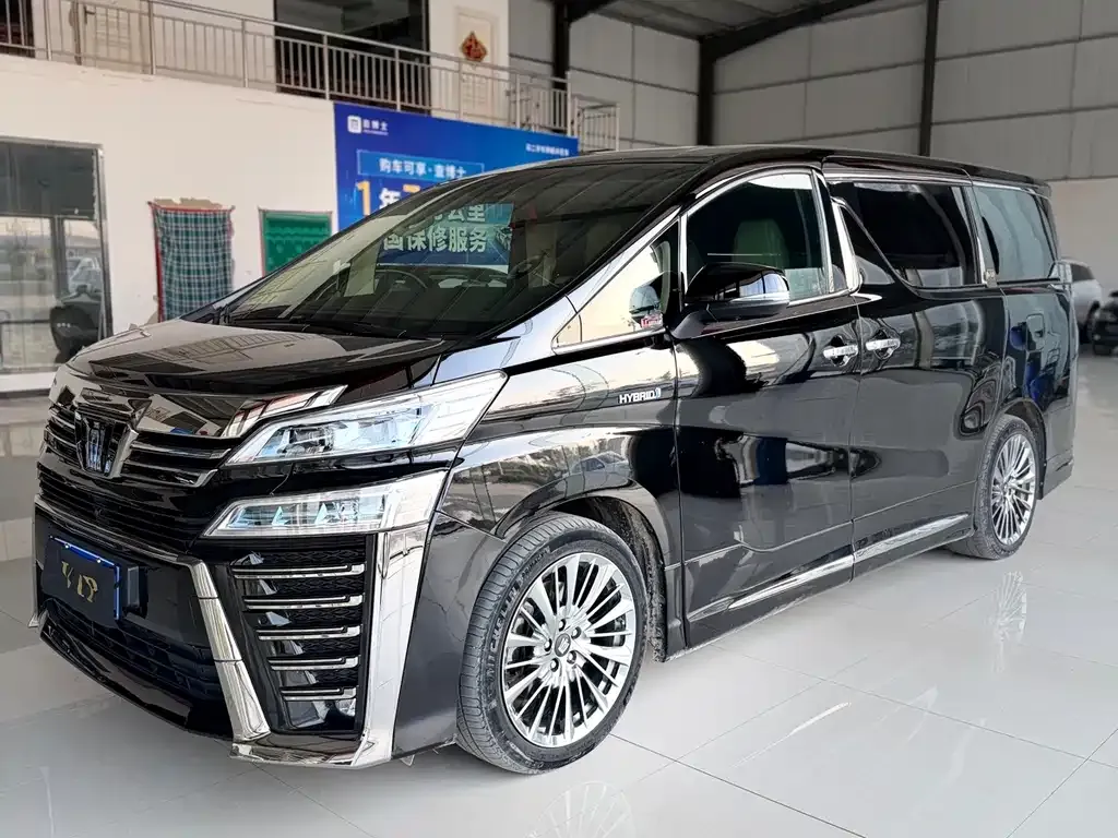 Toyota Vellfire — фото 7