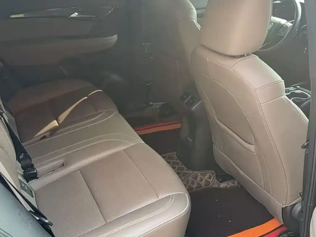 Buick Envision Plus — фото 4