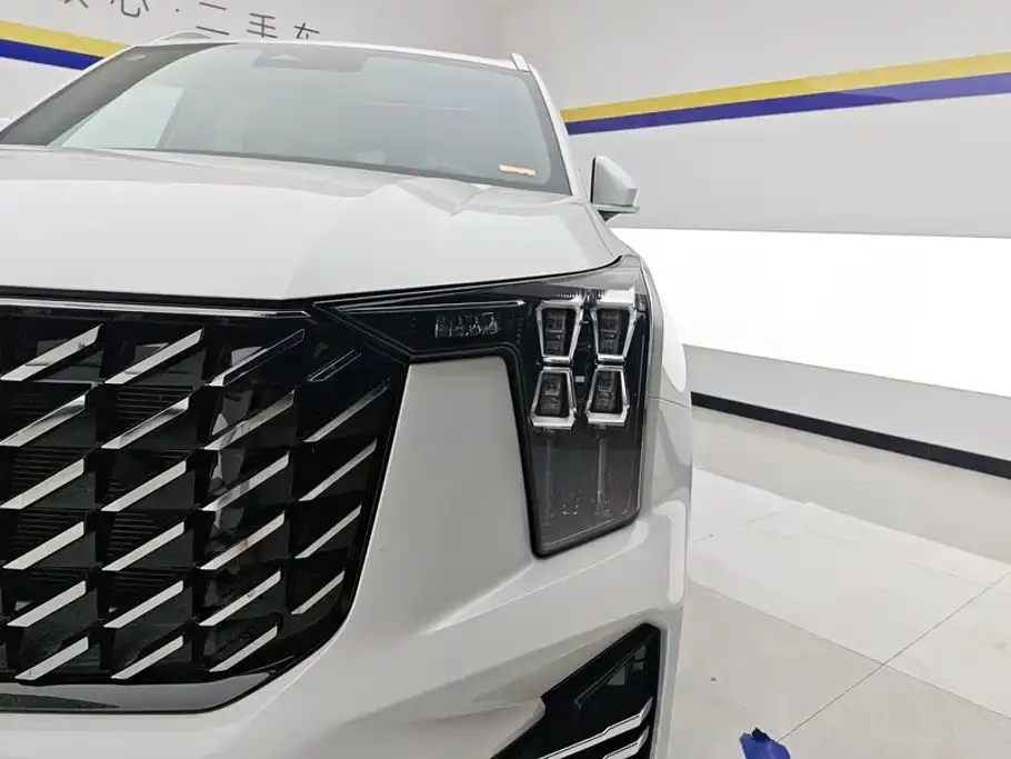 GAC Motor Trumpchi GS8 — фото 2